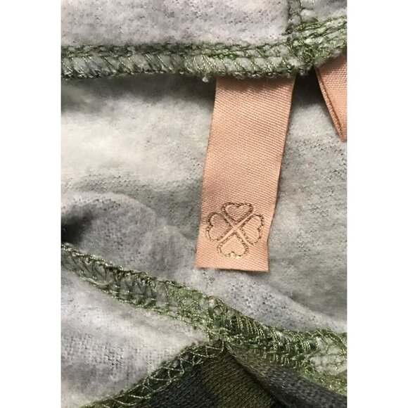 NEW Women's Cropped Green Camo Fleece Hoodie MEDIUM - Picture 7 of 7